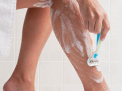 Как правильно брить ноги?