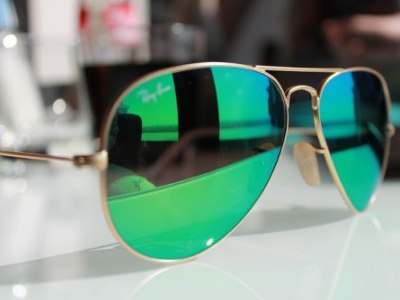 Зеркальные солнцезащитные очки